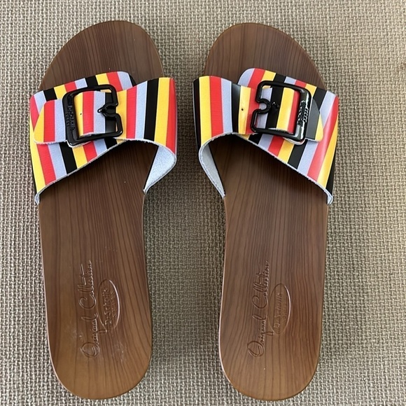 Dr Scholls Original Collection It’s Better Multi Striped Slide Sandals Size 6 - Picture 1 of 11